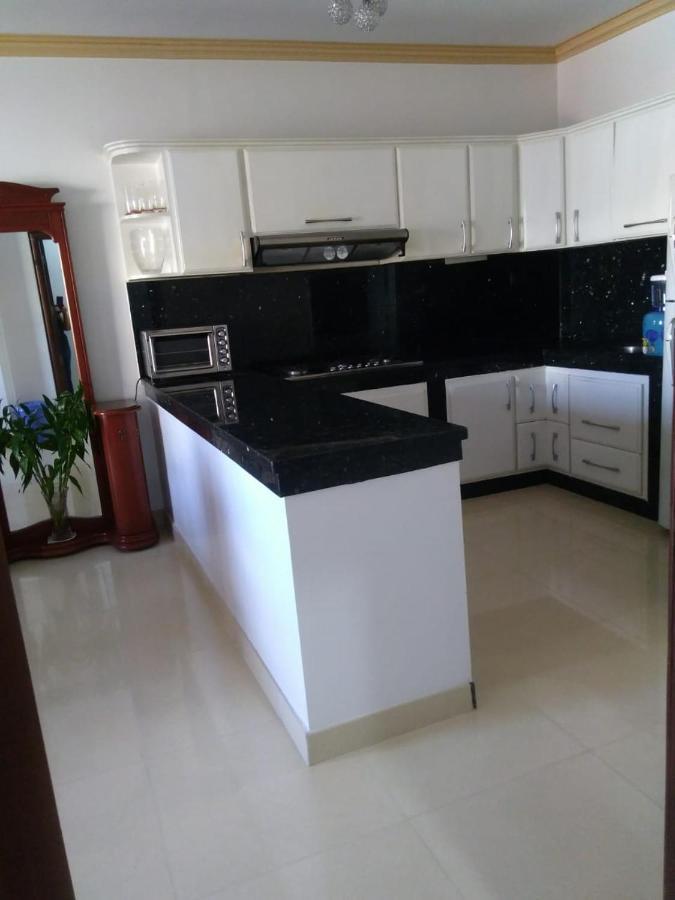 Departamentos Marcecilia De 2 Y 3 Habitaciones En El Centro De Manta Buitenkant foto